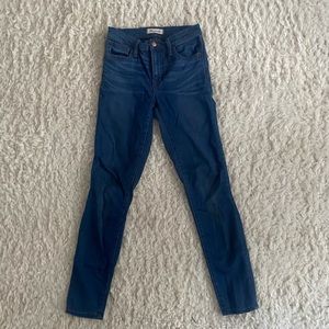 Madewell Roadtripper Jean in 24